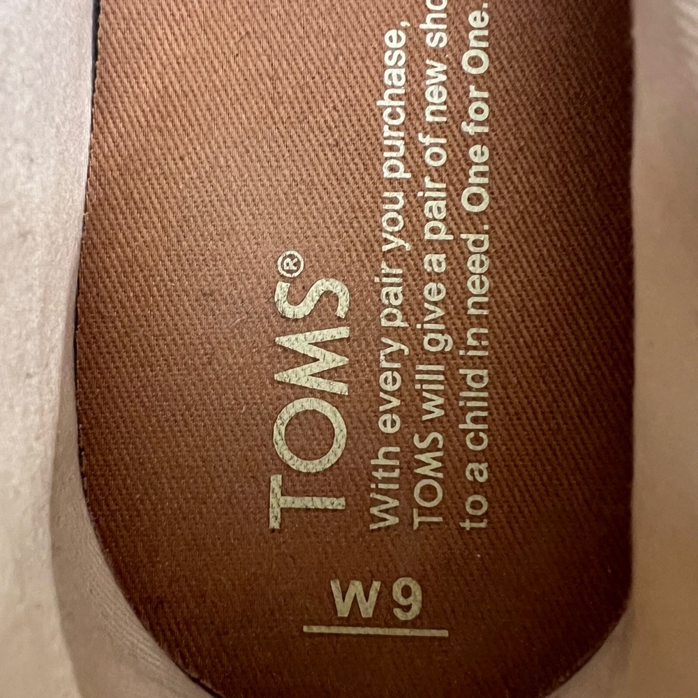 TOMS Cream and Orange Floral Flats - Picture 2 of 5